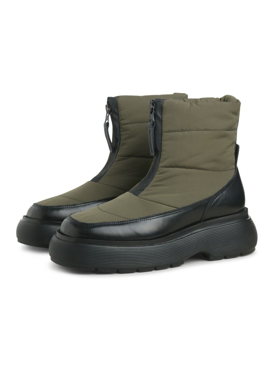 Mom Enula9 | Cloud Snow Boot Army